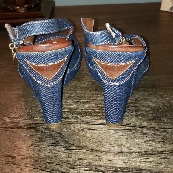 New Guess Tilden Denim Wedge Sandal Size 7.5 - Picture 5 of 14